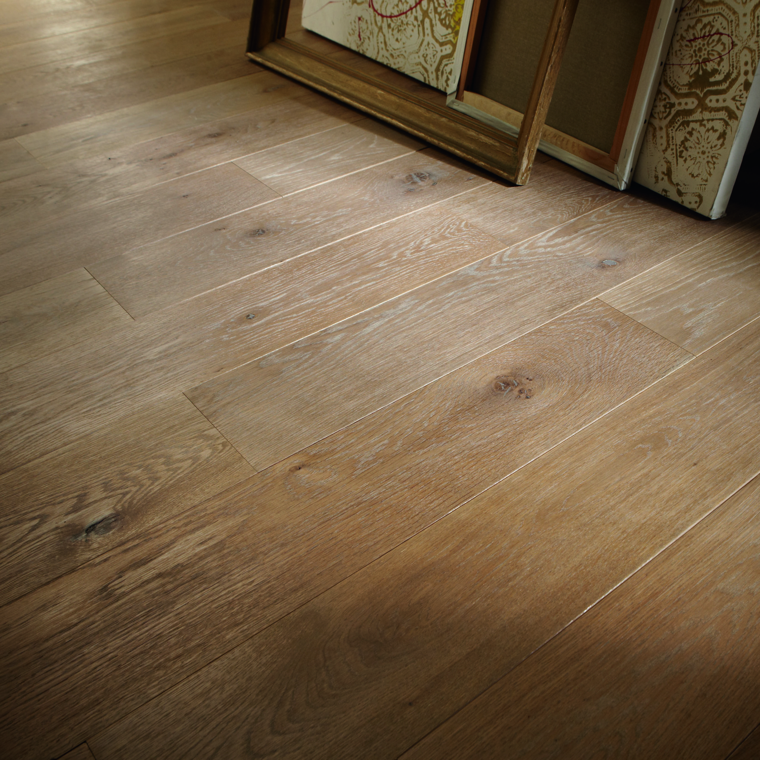 ZOOM Massif 145 chêne chalet atelier brossé huilé BD